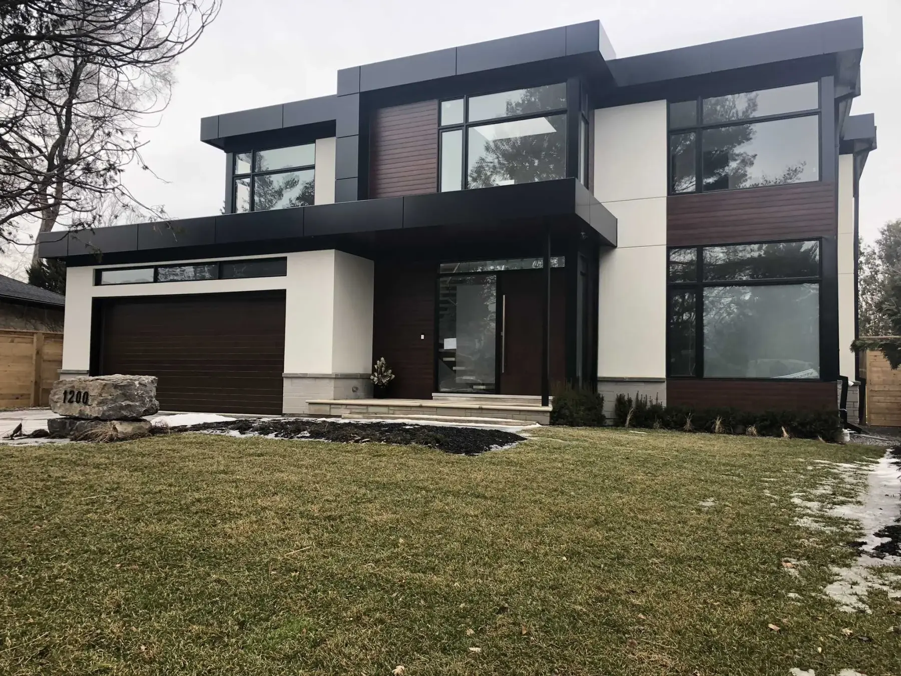 Soffit, fascia and eavestrough finished with the stucco work